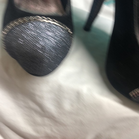 Black silver chain link platform heels needs repair sz 6 - Picture 10 of 13